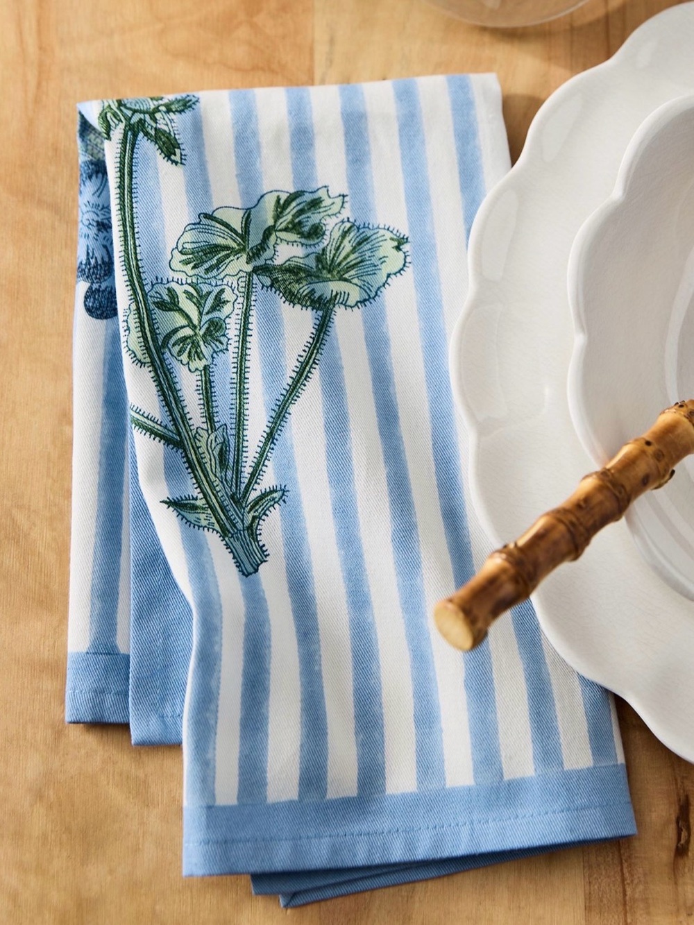 Anthropologie Hydrangea Napkins, Set of 4